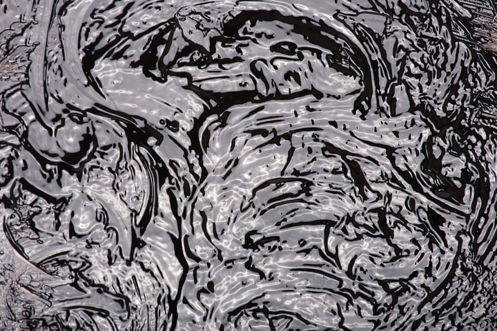 liquid bitumen.jpeg